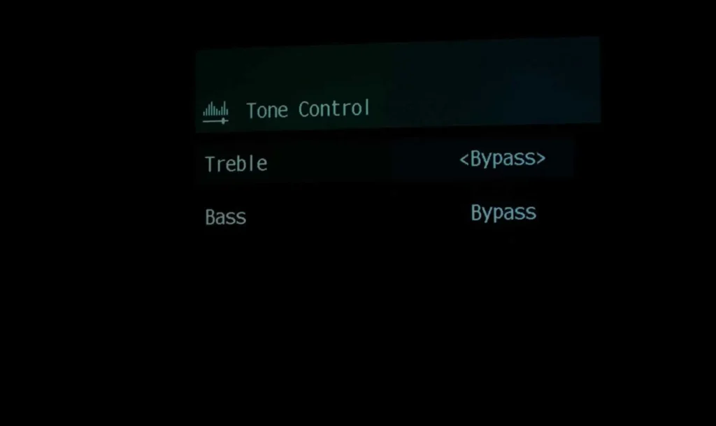 Yamaha YHT 1840 Tone controls